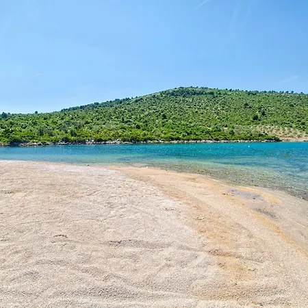 Branislava Rogoznica (Sibenik-Knin)