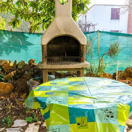 Branislava Rogoznica (Sibenik-Knin)